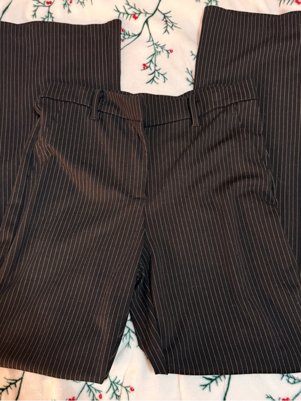 Elie Tahari Pinstripe Dresspants